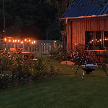 Waldblick - 4-star In Ouren Semesterbostad Burg Reuland